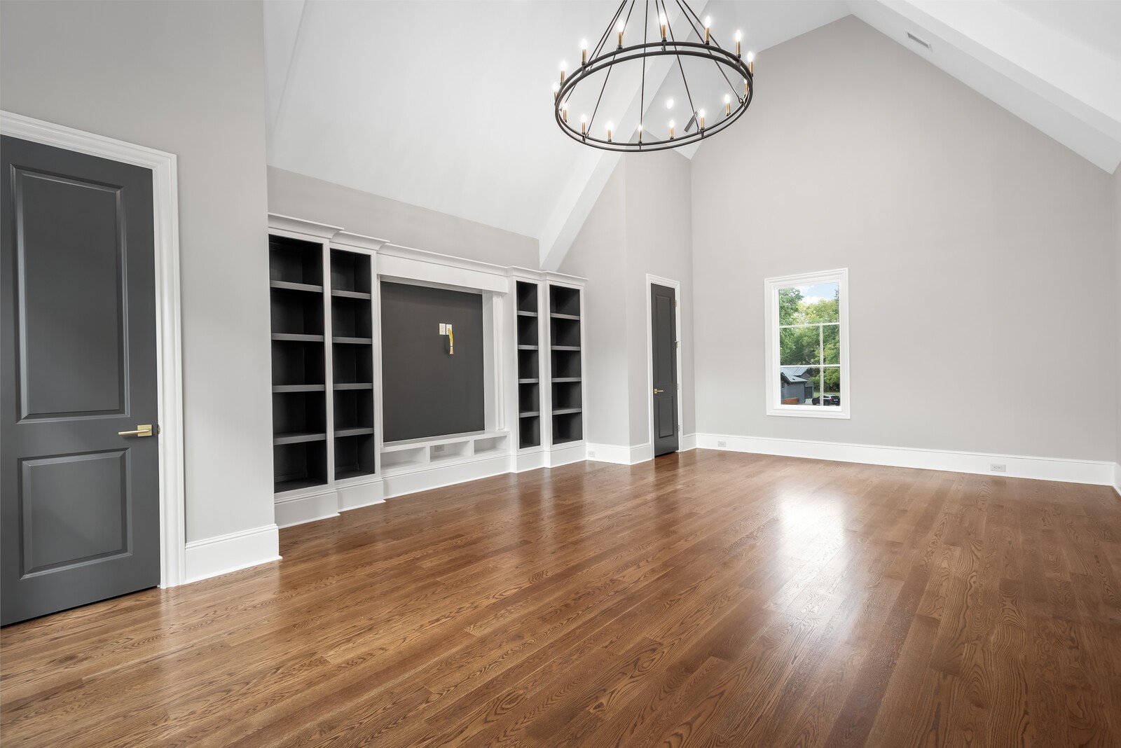 521 Mansion Dr