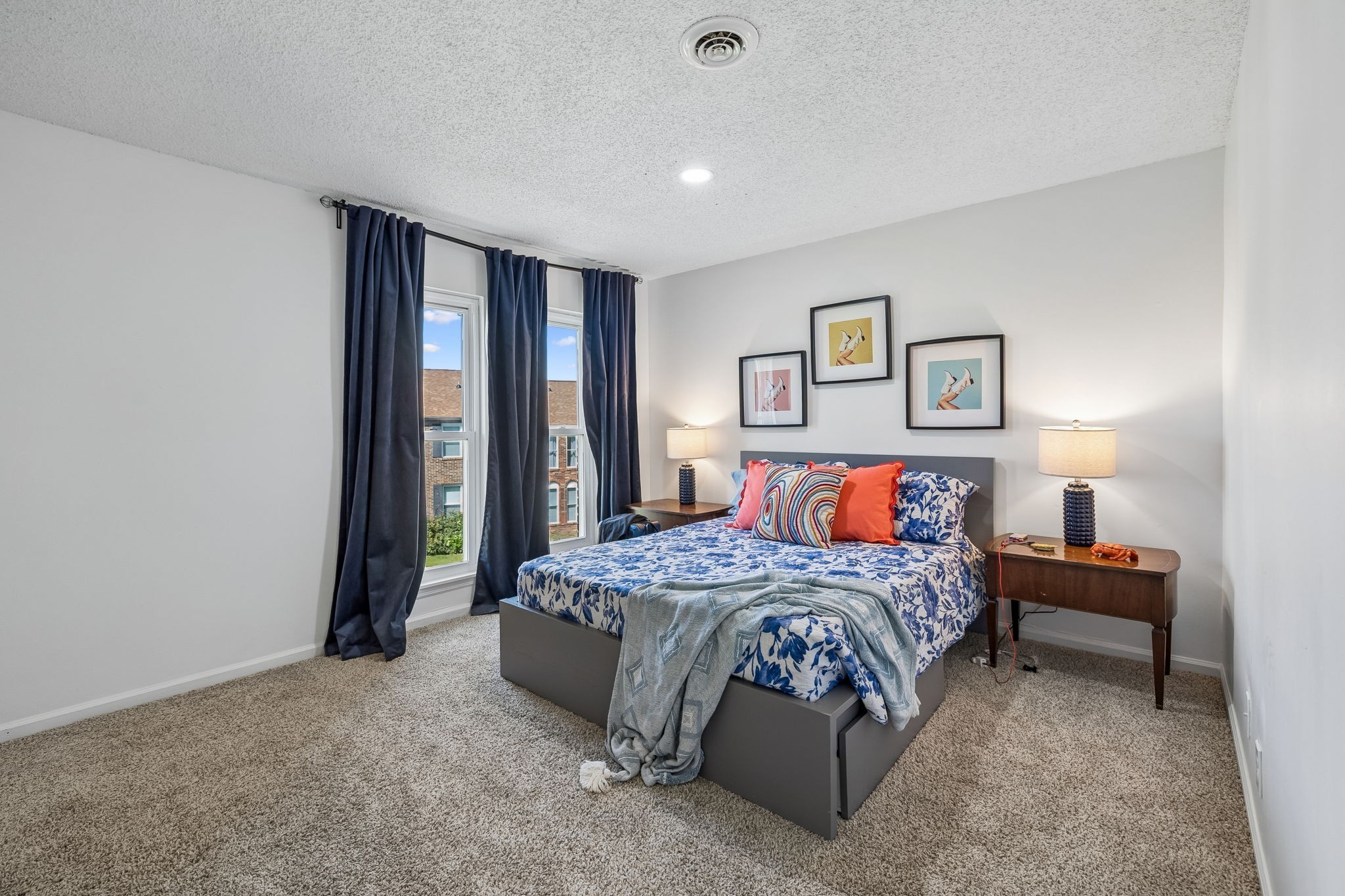 333 Huntington Ridge Dr