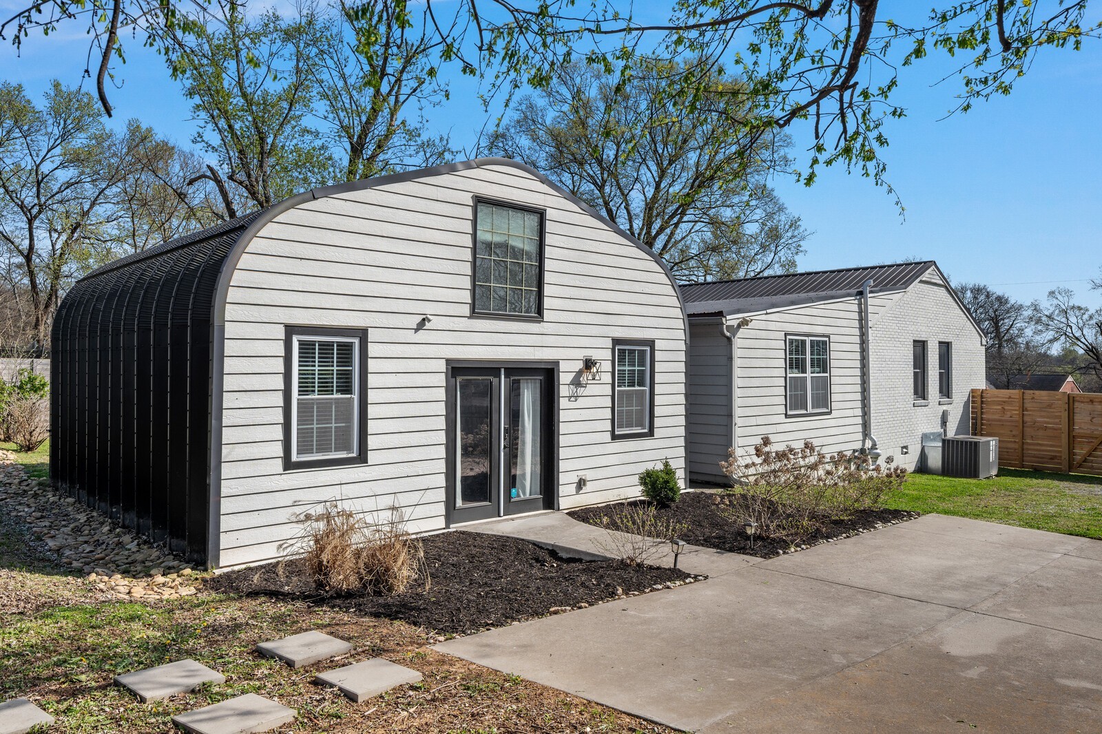 132 Stirton Rd