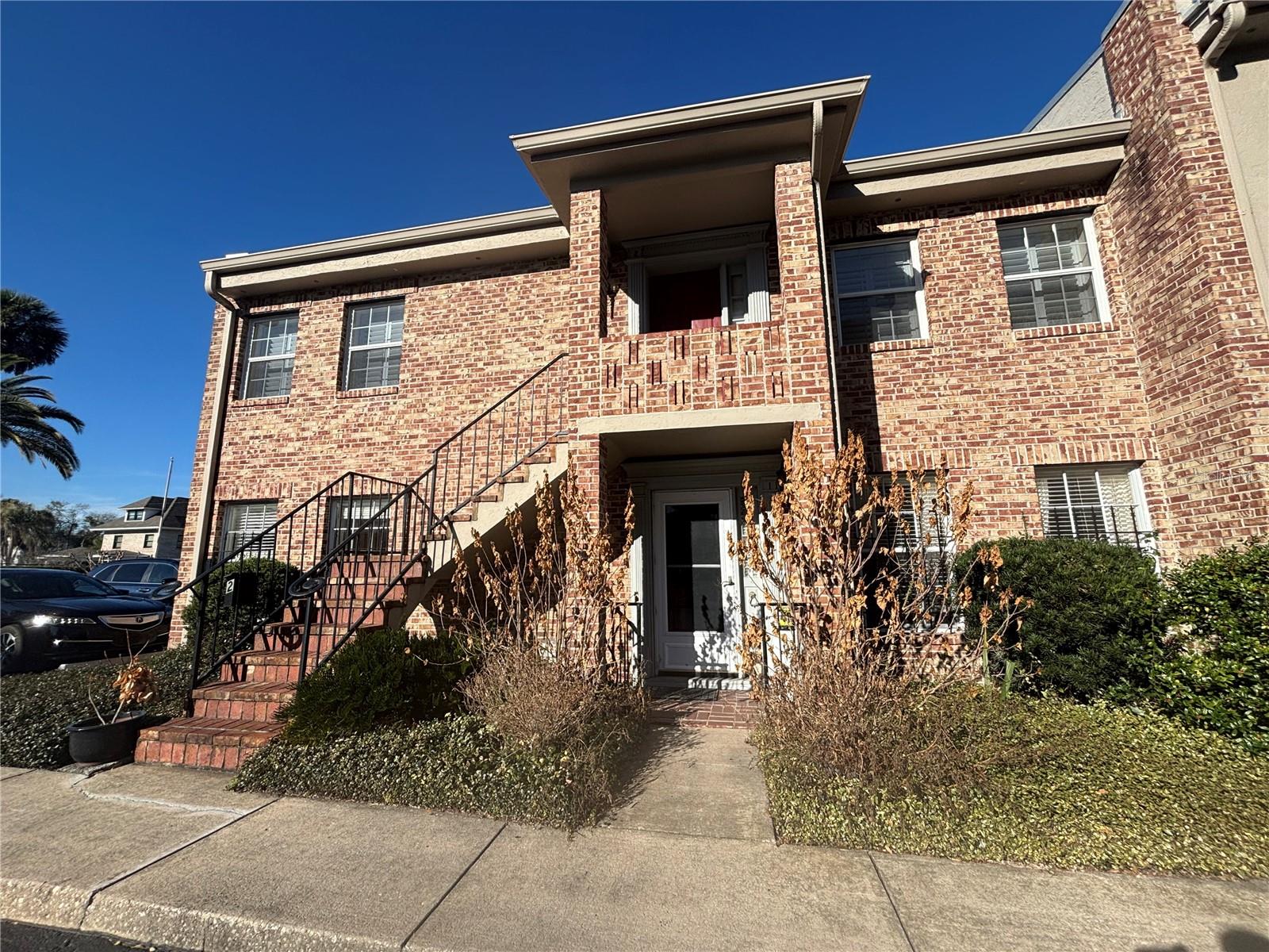 117 N GARFIELD AVE #1