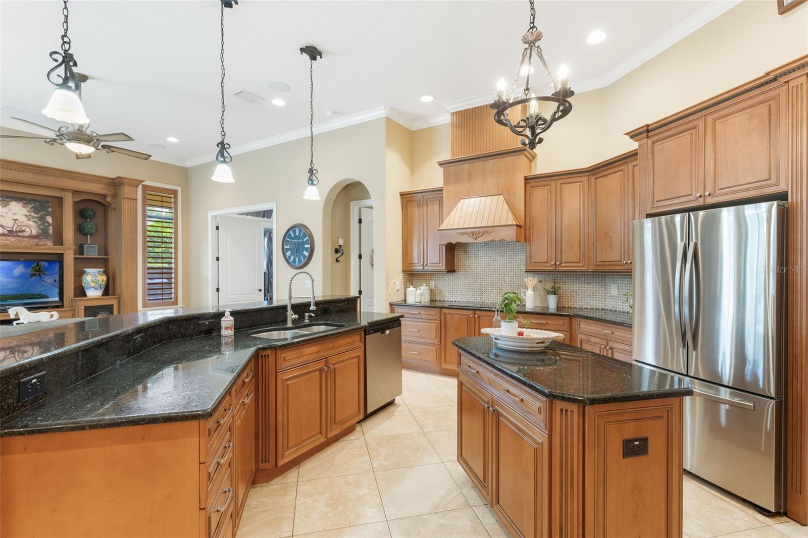 25514 HIGH HAMPTON CIR