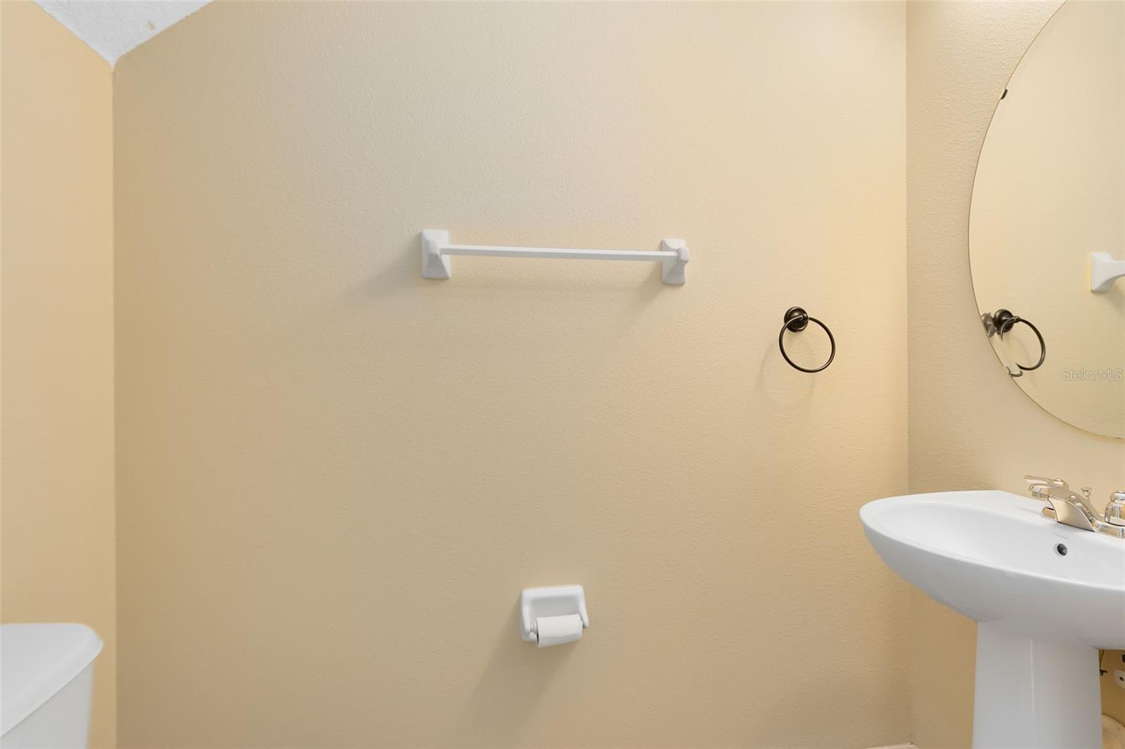 10125 SHADOW LEAF CT