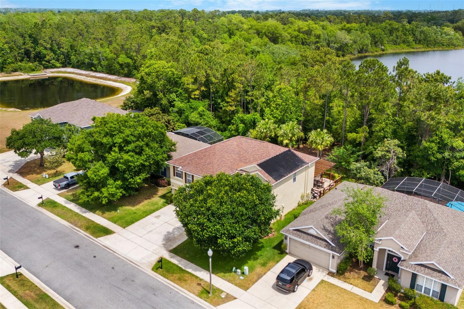 555 CAREY WAY