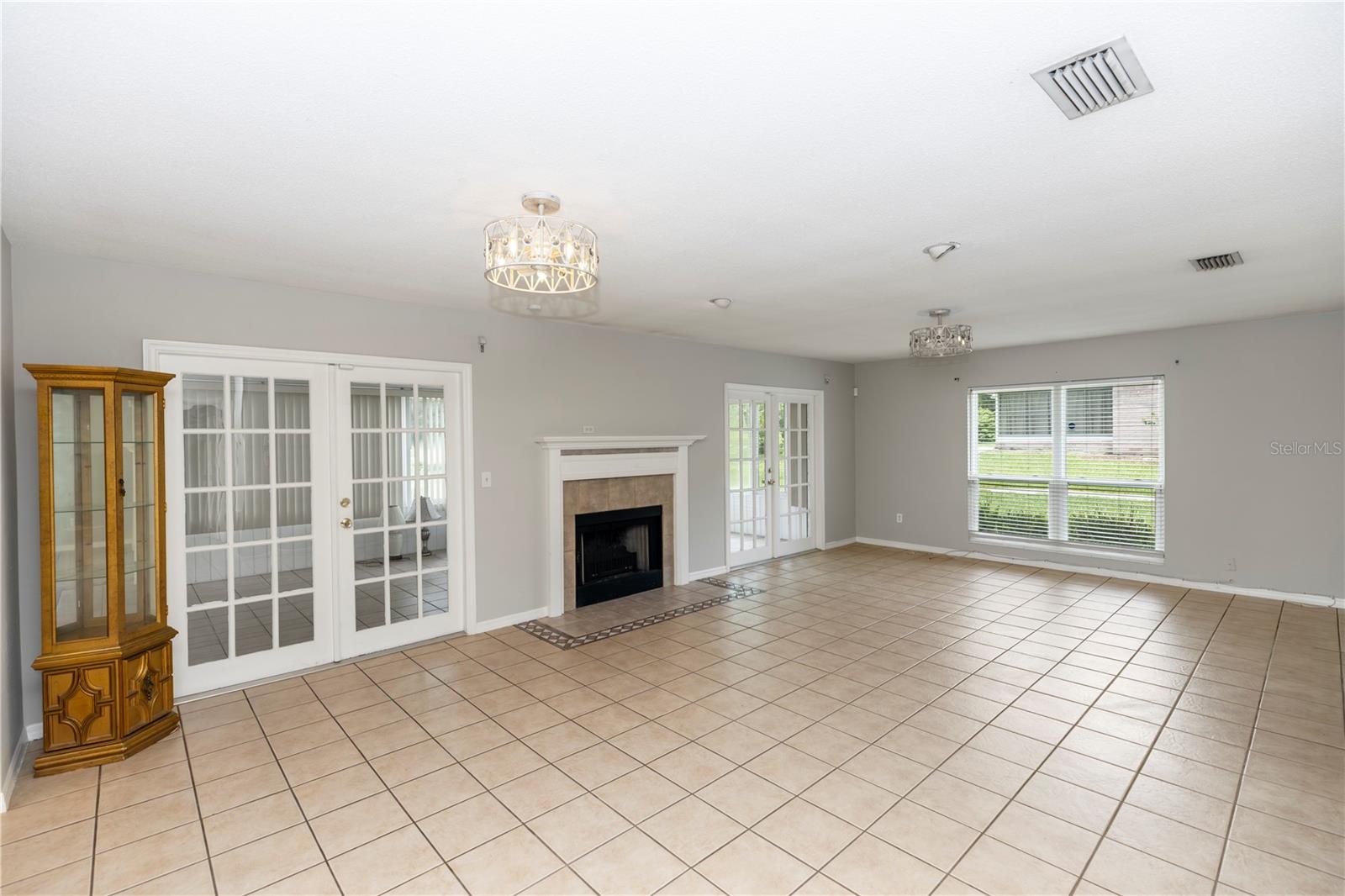 820 S HILL AVE #40
