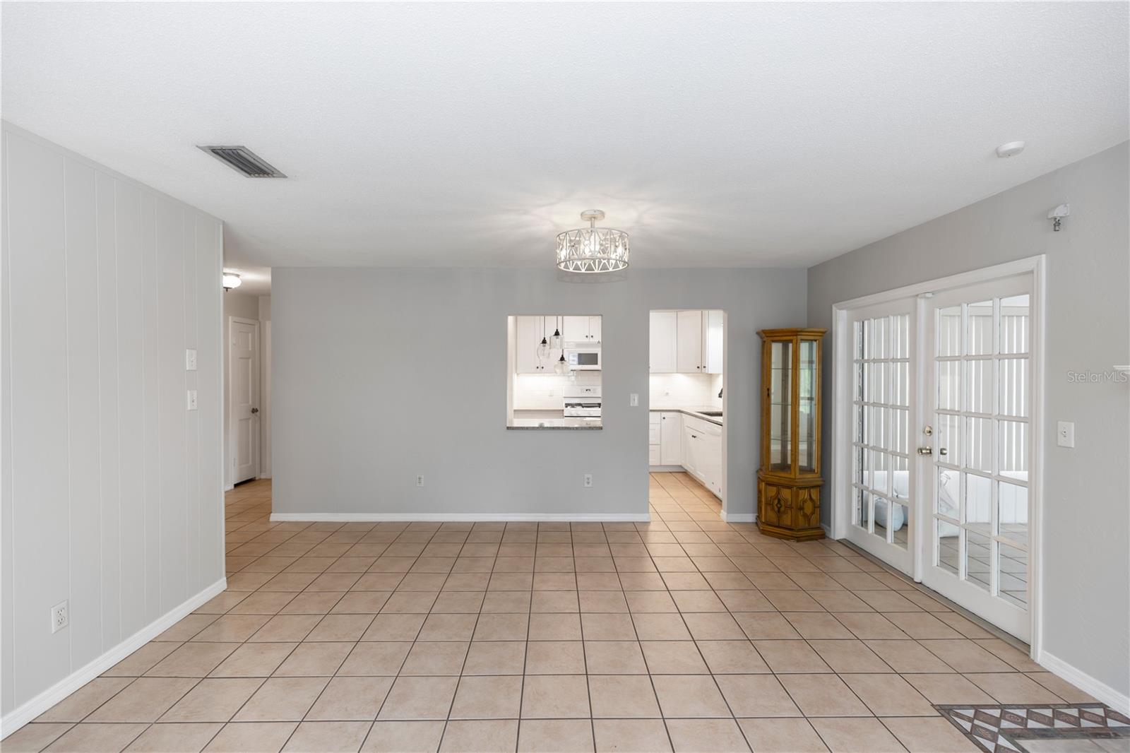 820 S HILL AVE #40