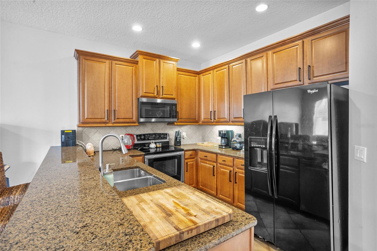 742 FEATHERSTONE LN