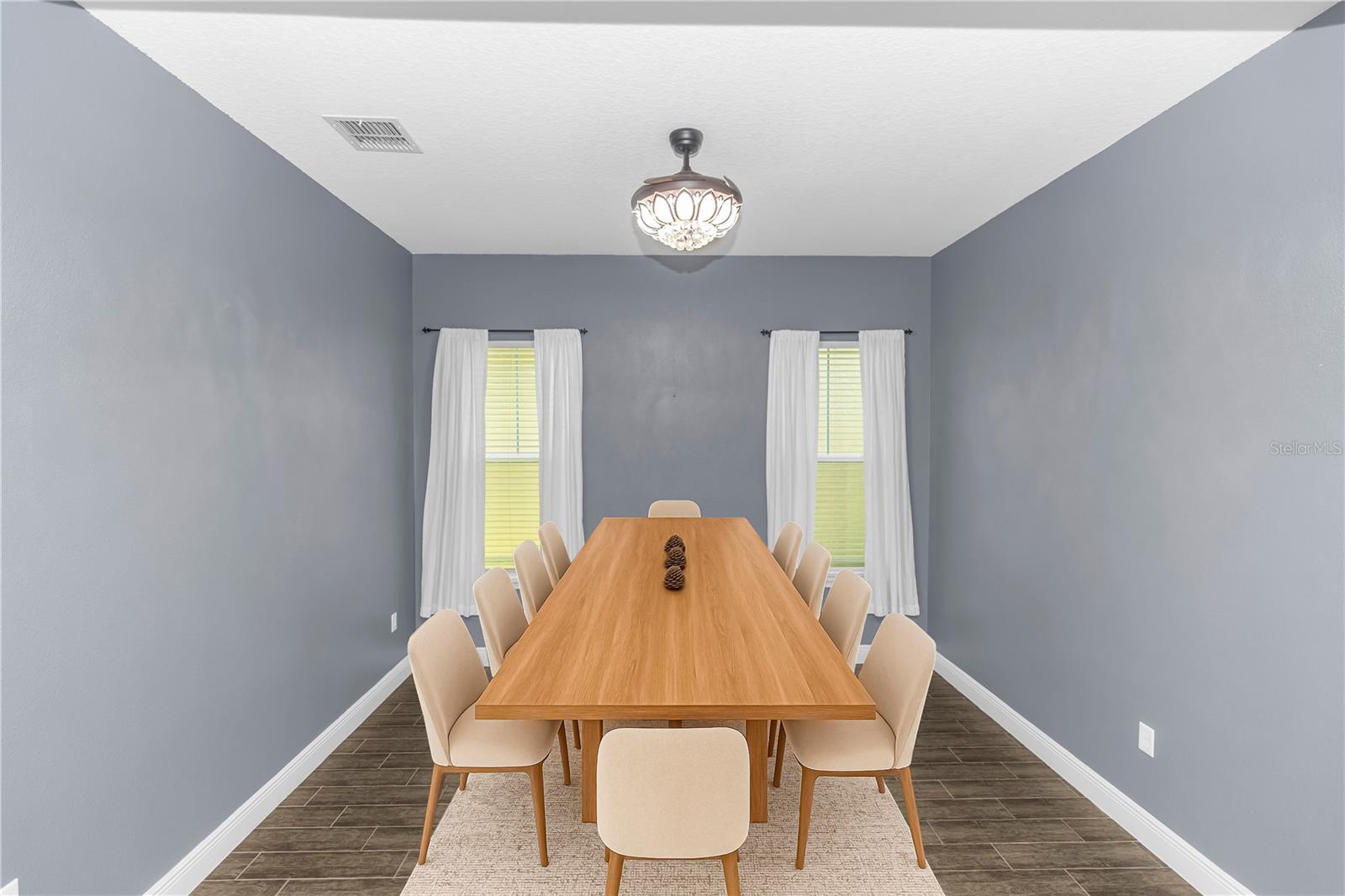9213 HOLLISTON CREEK PKWY