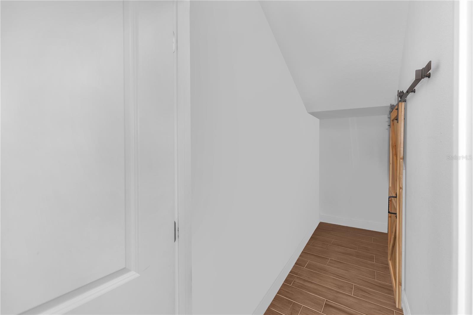 9213 HOLLISTON CREEK PKWY