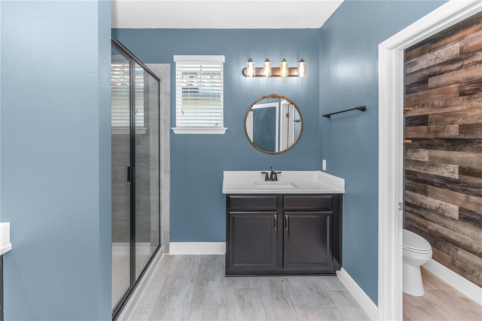 9213 HOLLISTON CREEK PKWY