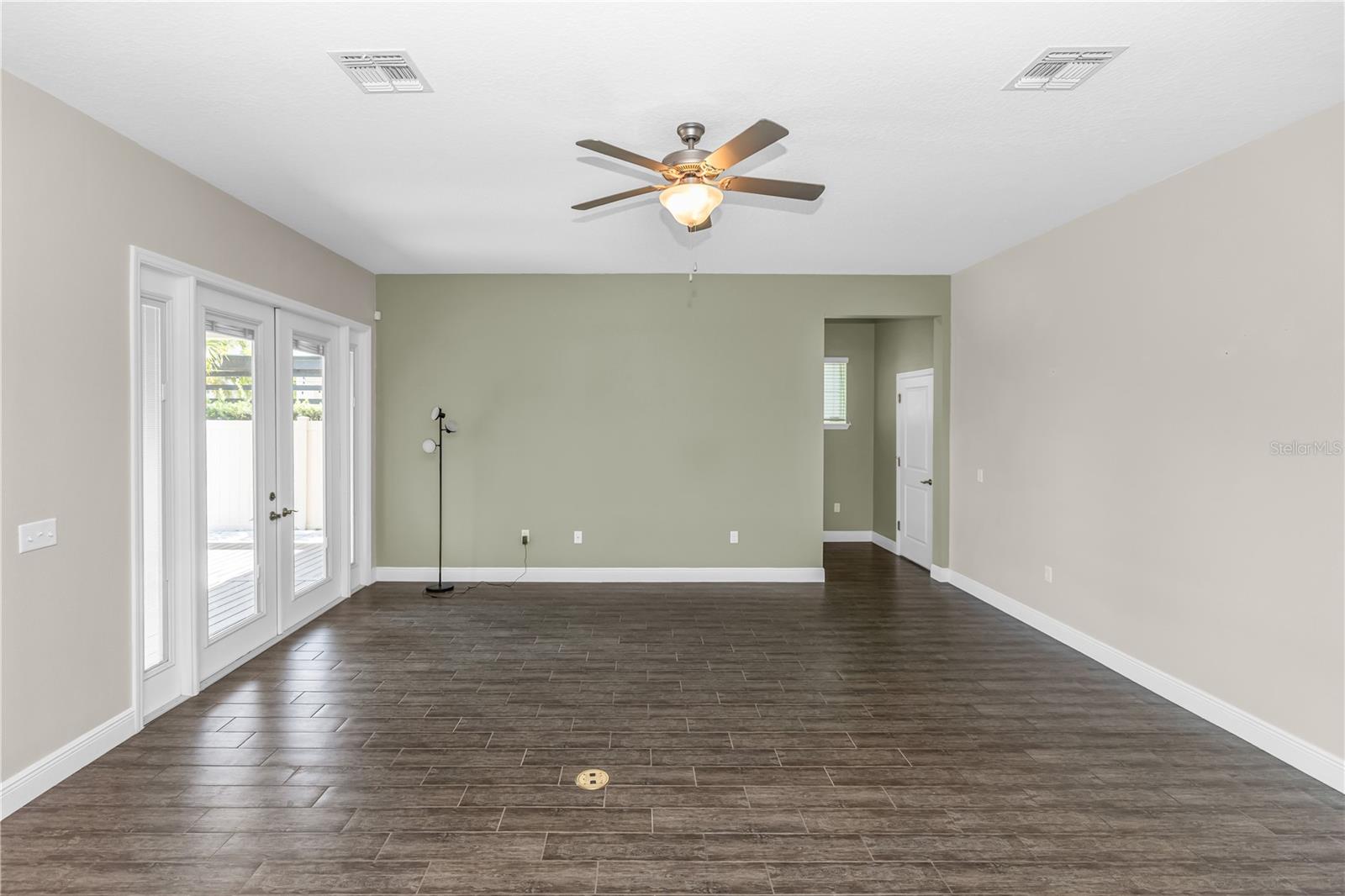 9213 HOLLISTON CREEK PKWY