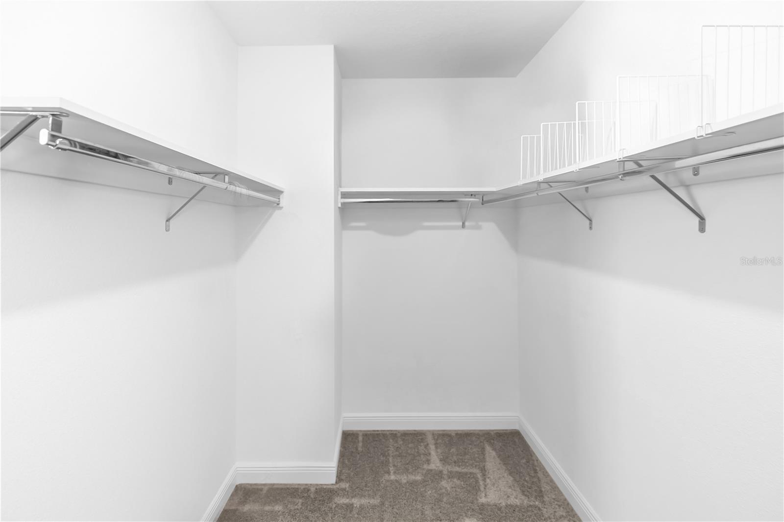 9213 HOLLISTON CREEK PKWY