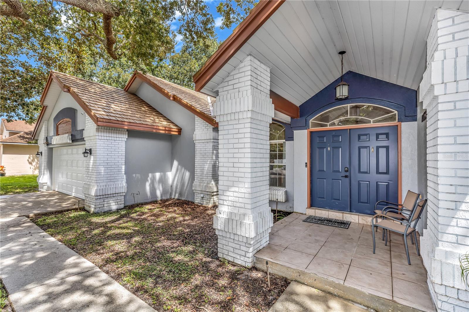 2827 BALLARD AVE