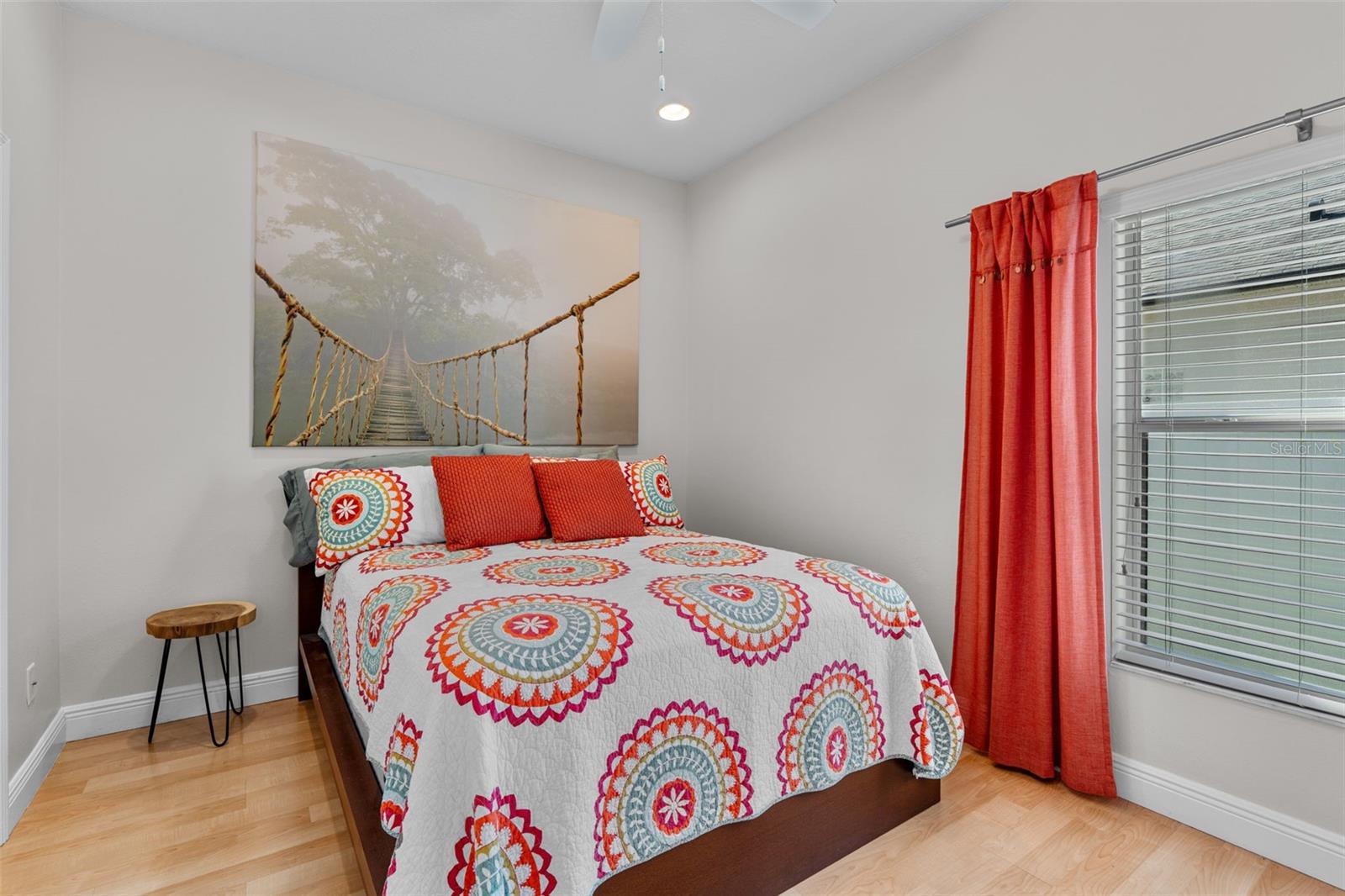 5714 AUTUMN CHASE CIR