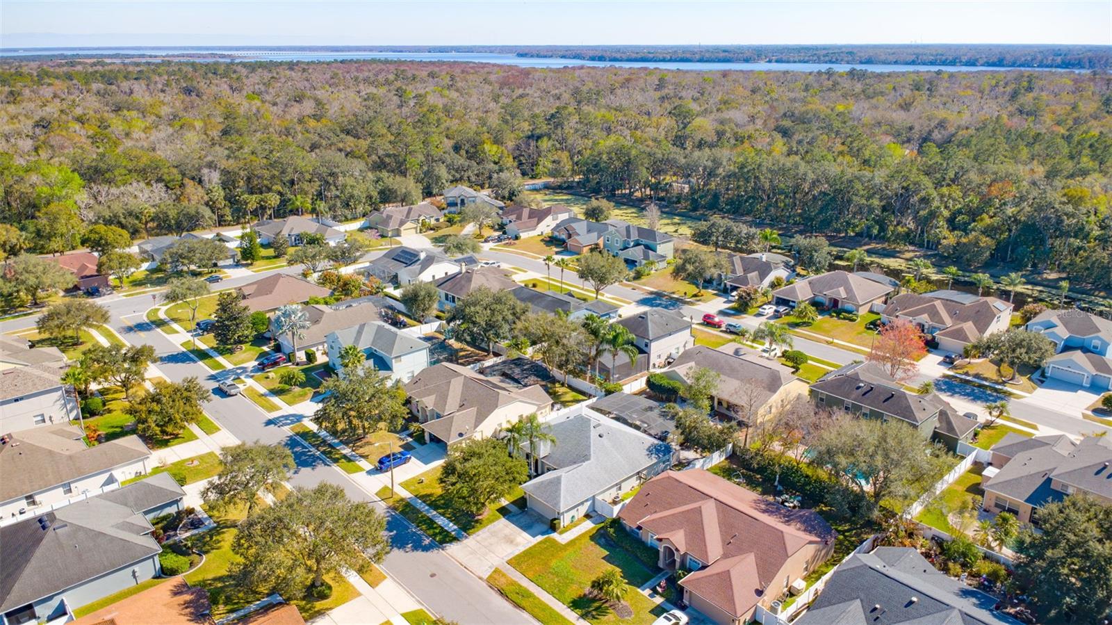 5714 AUTUMN CHASE CIR