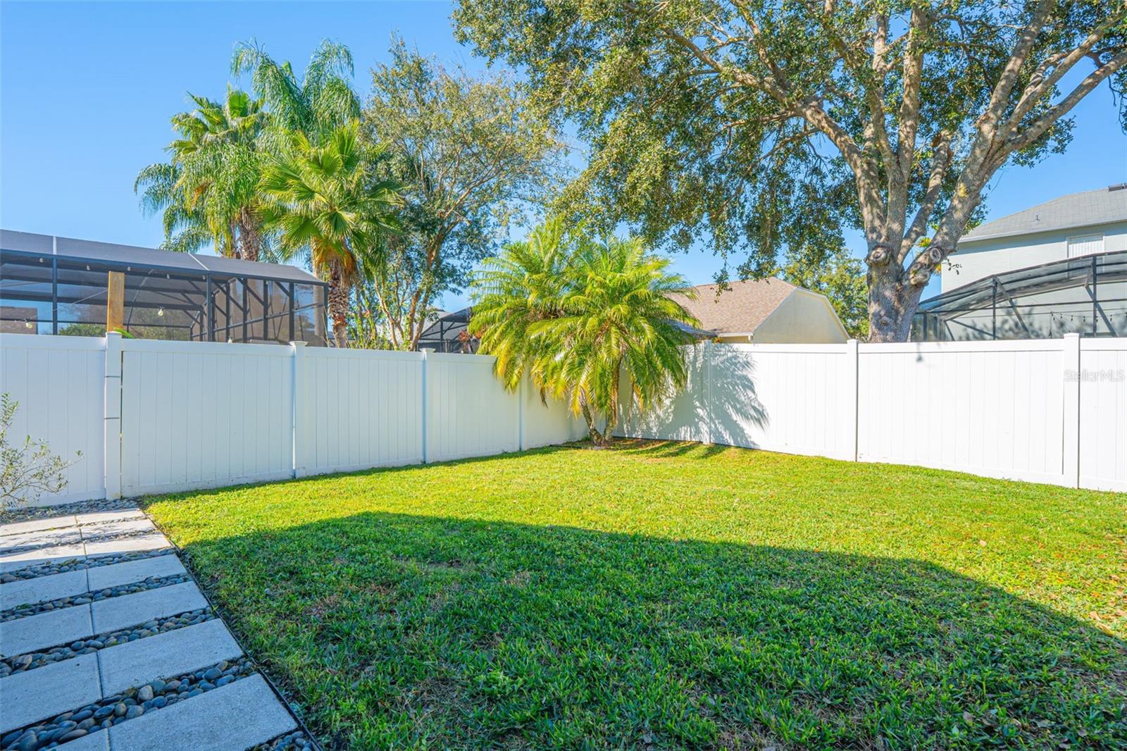 5714 AUTUMN CHASE CIR