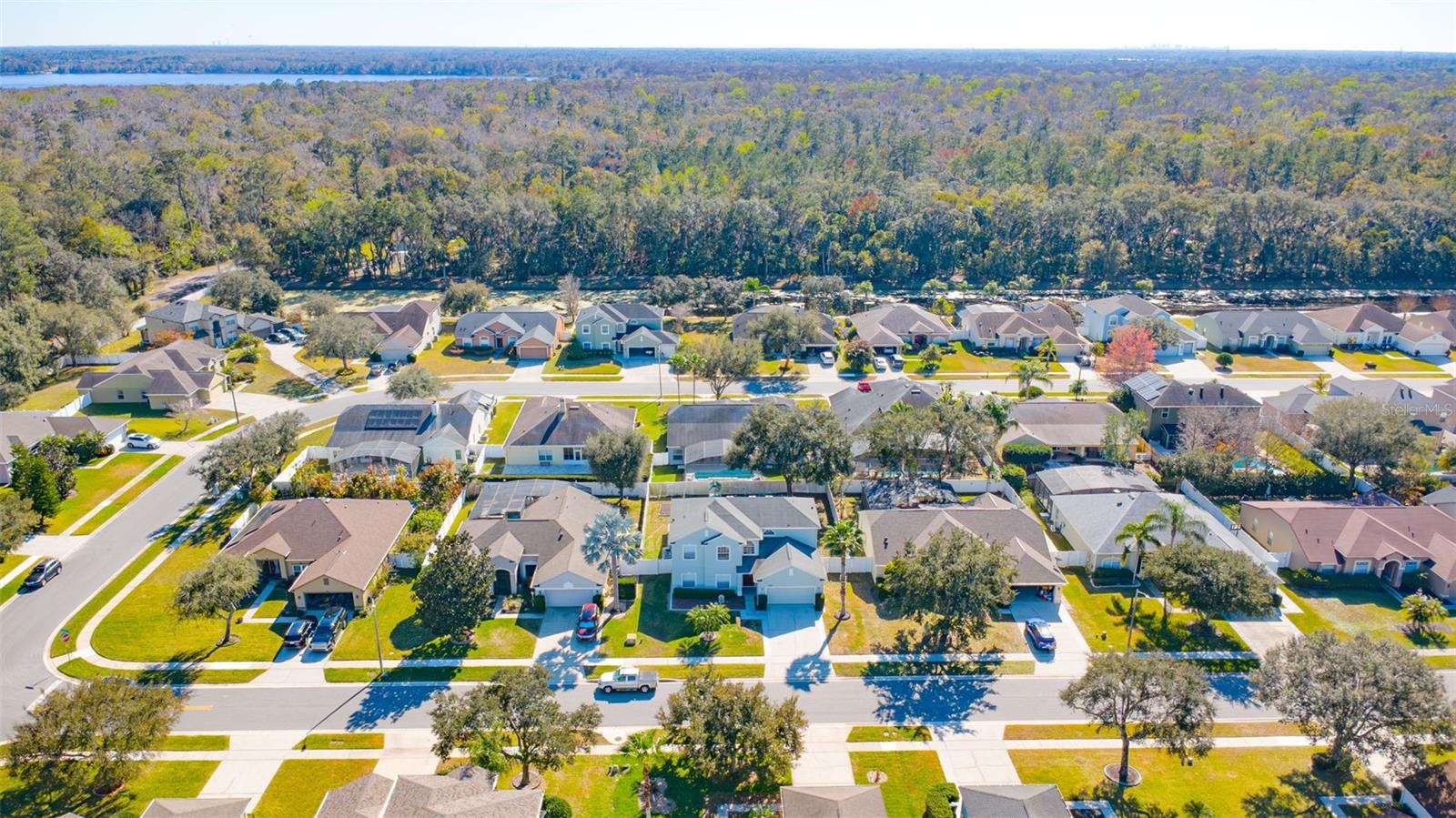 5714 AUTUMN CHASE CIR