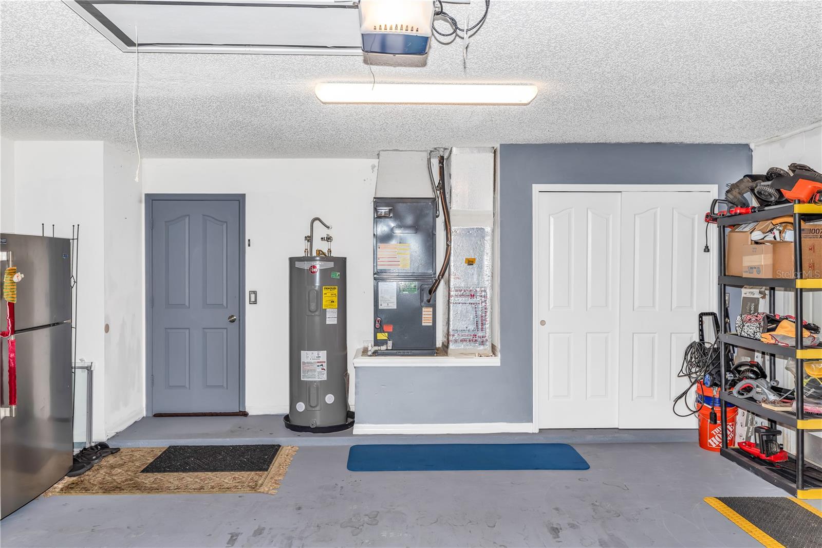 105 BREEZEWOOD DR