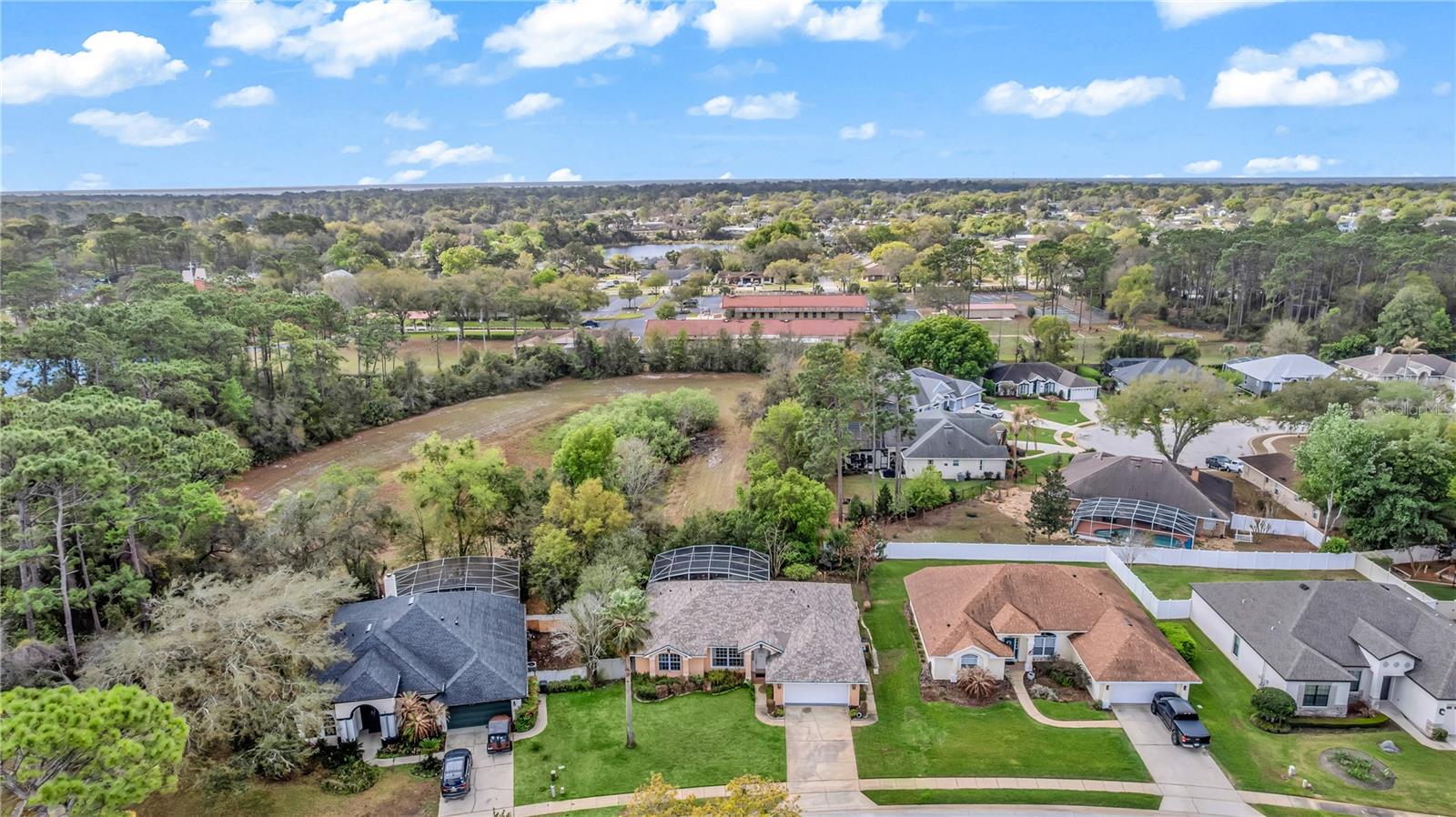105 BREEZEWOOD DR