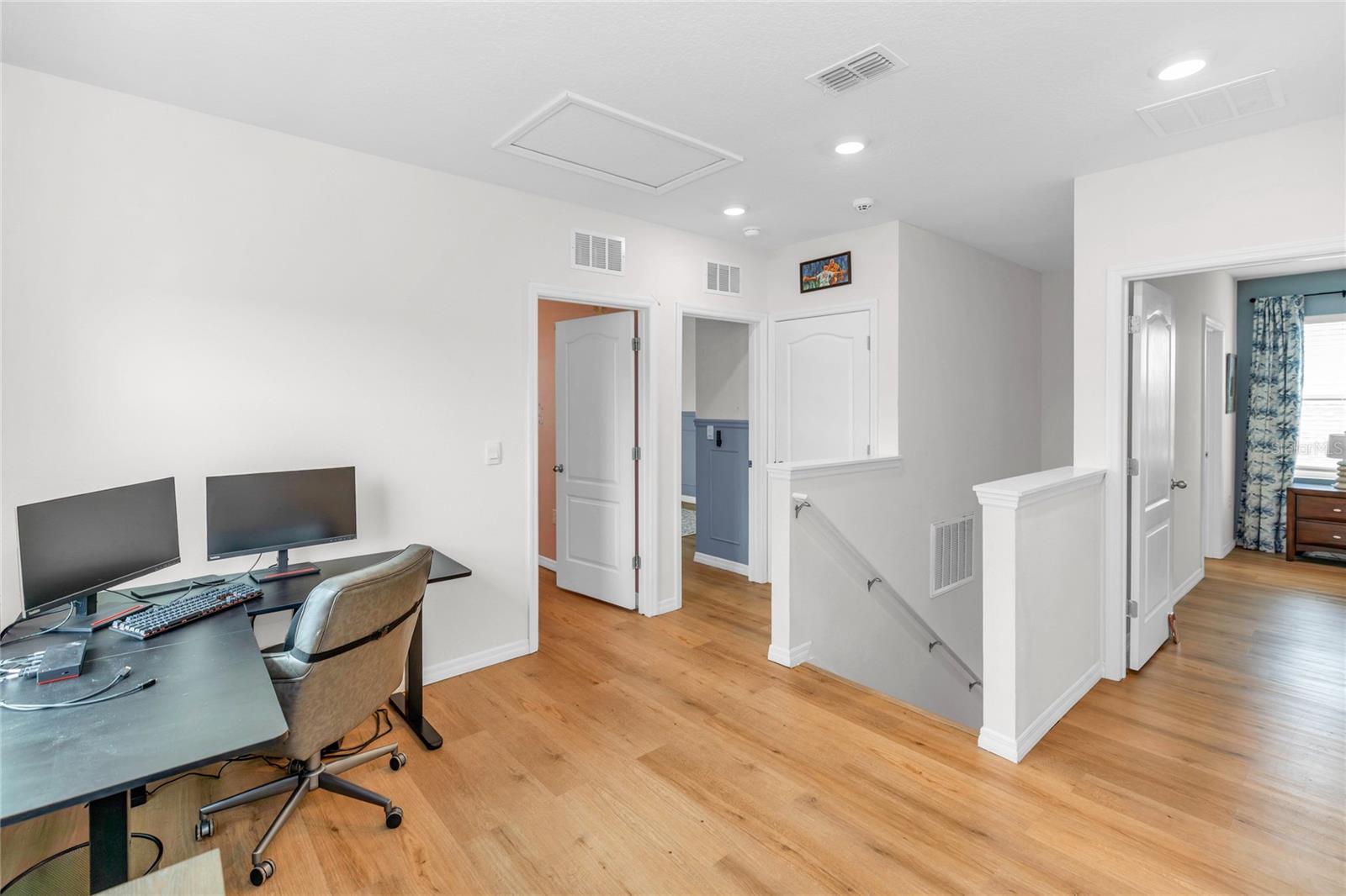 3758 SUNGROVE CIR