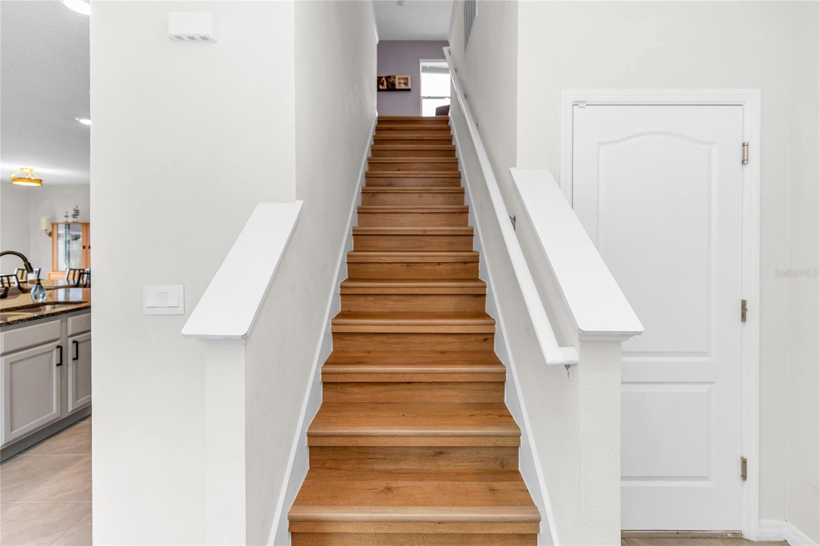 3758 SUNGROVE CIR