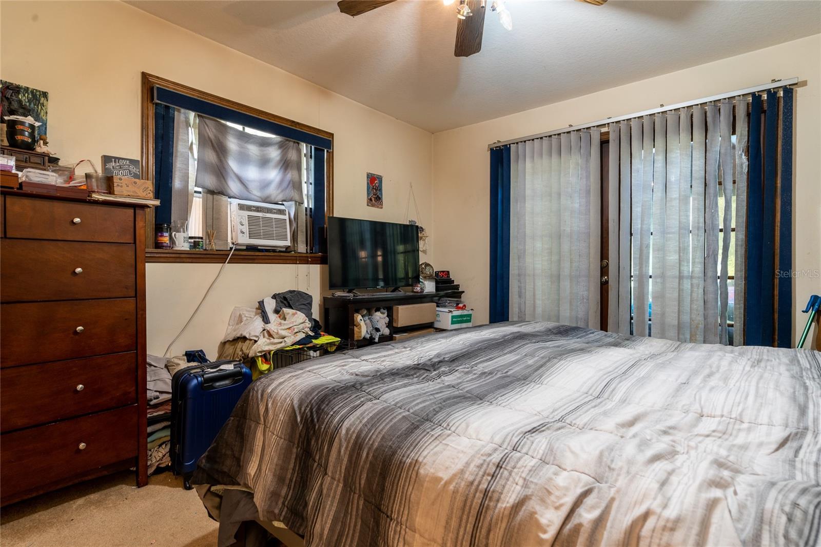 1325 N RIDGEWOOD AVE