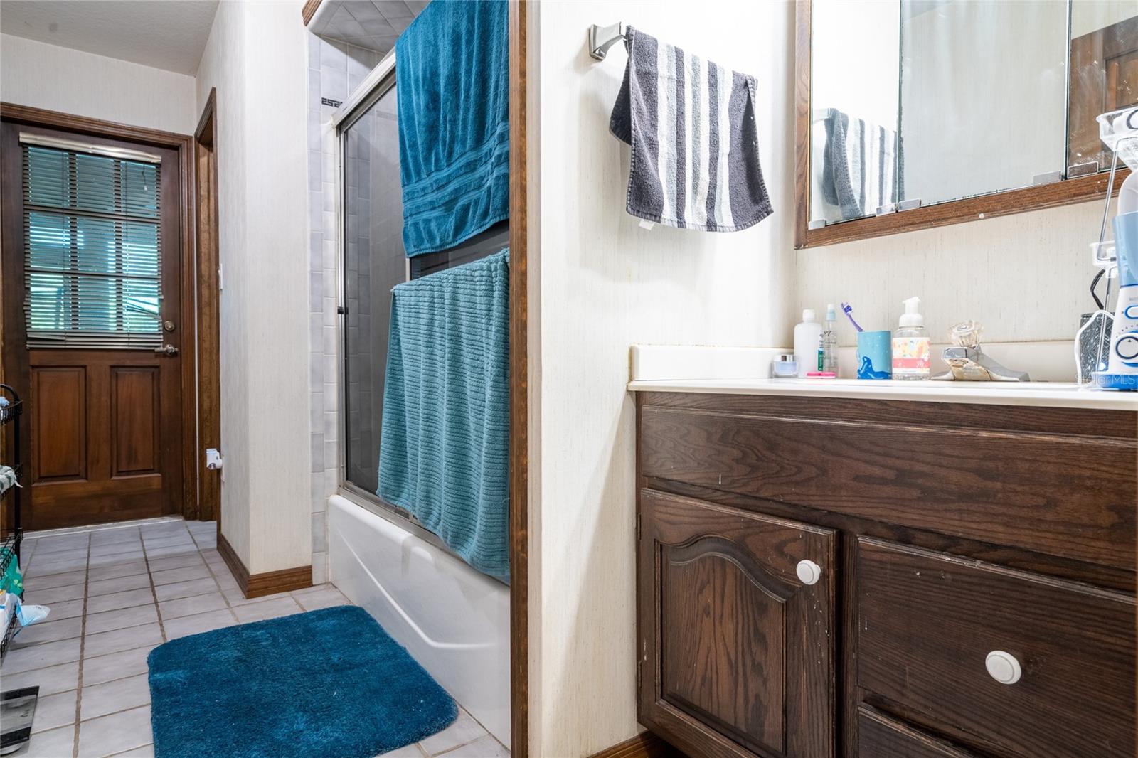 1325 N RIDGEWOOD AVE