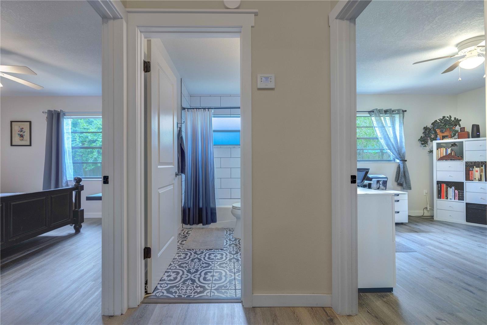 909 MERCERS FERNERY RD