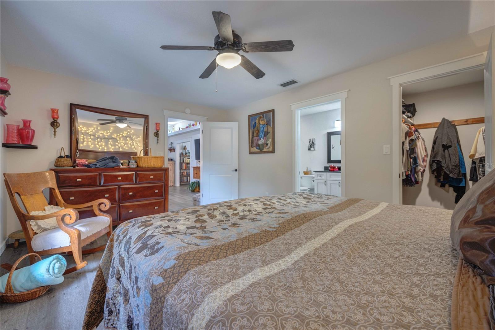 909 MERCERS FERNERY RD