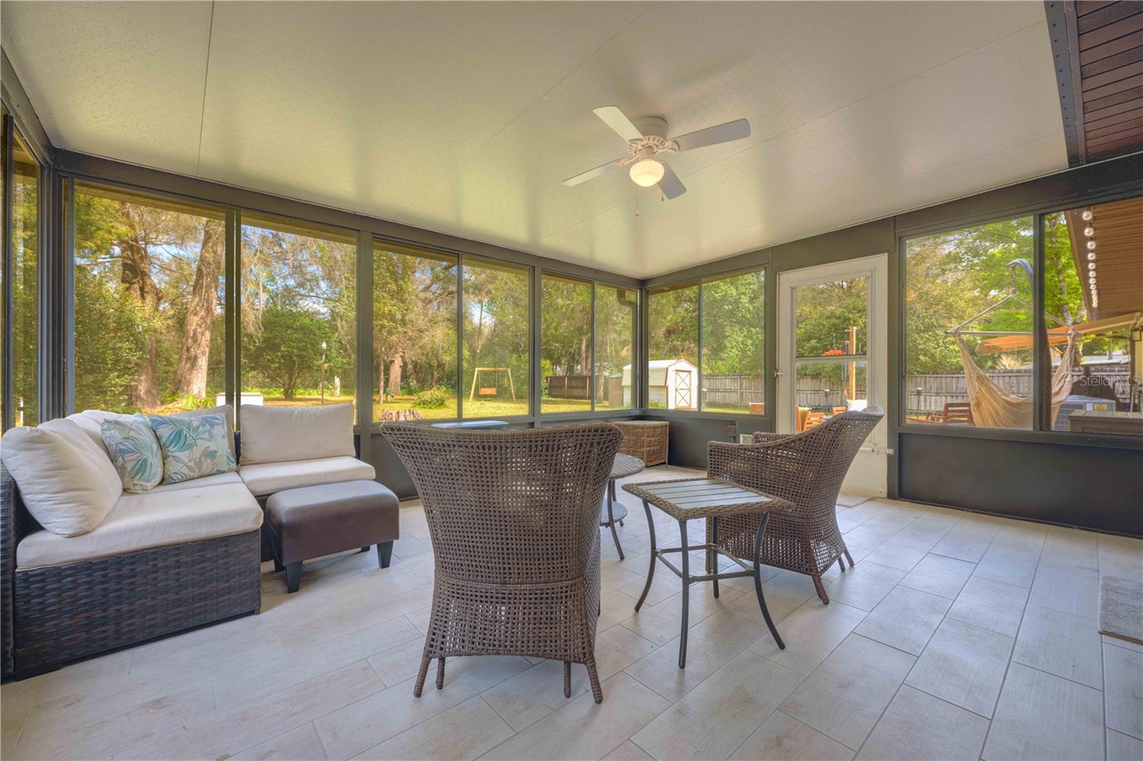 909 MERCERS FERNERY RD