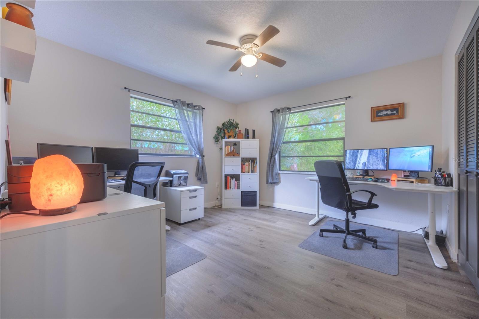 909 MERCERS FERNERY RD