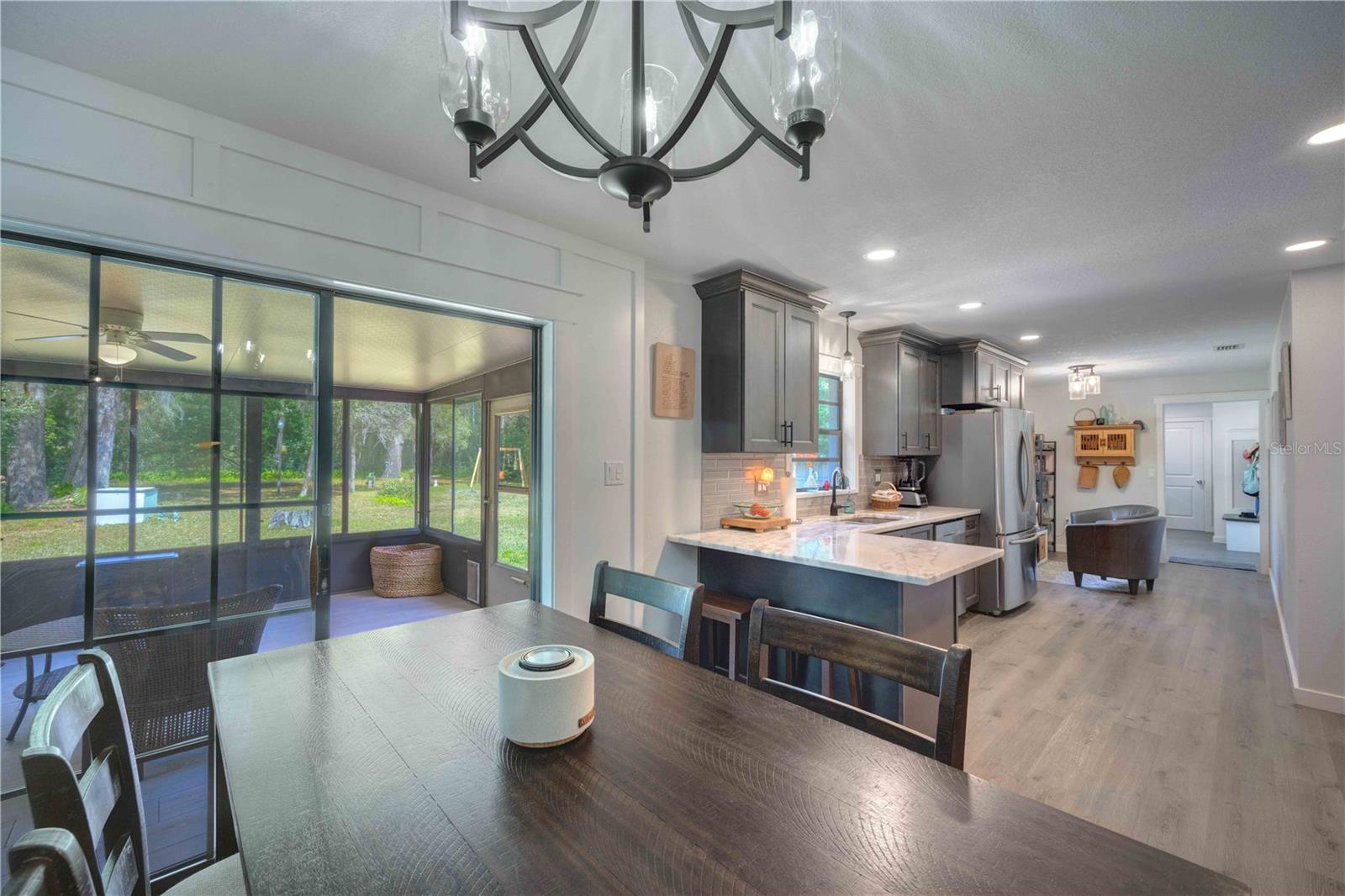 909 MERCERS FERNERY RD