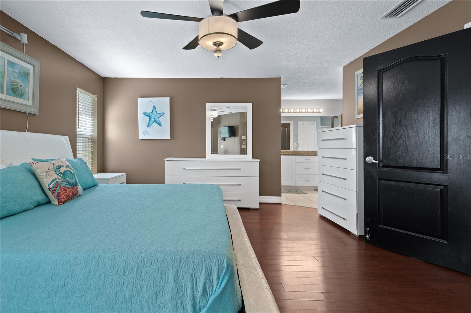 5485 SAINT REGIS WAY