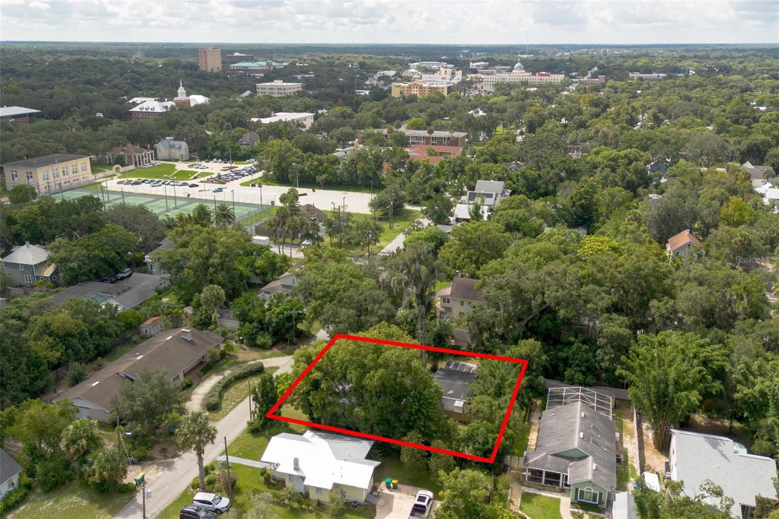 616 N FLORIDA AVE