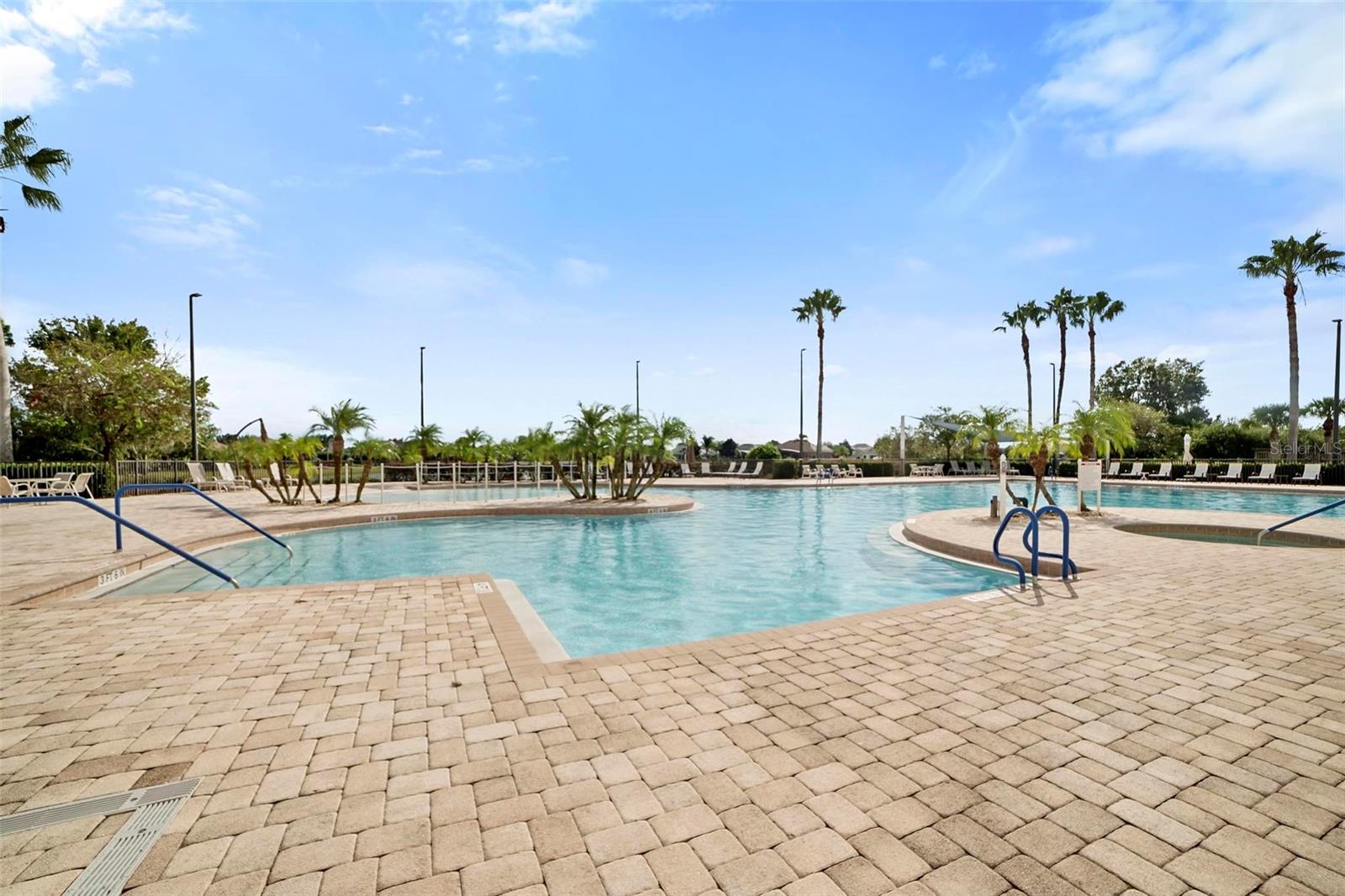 8224 BRIDGEPORT BAY CIR