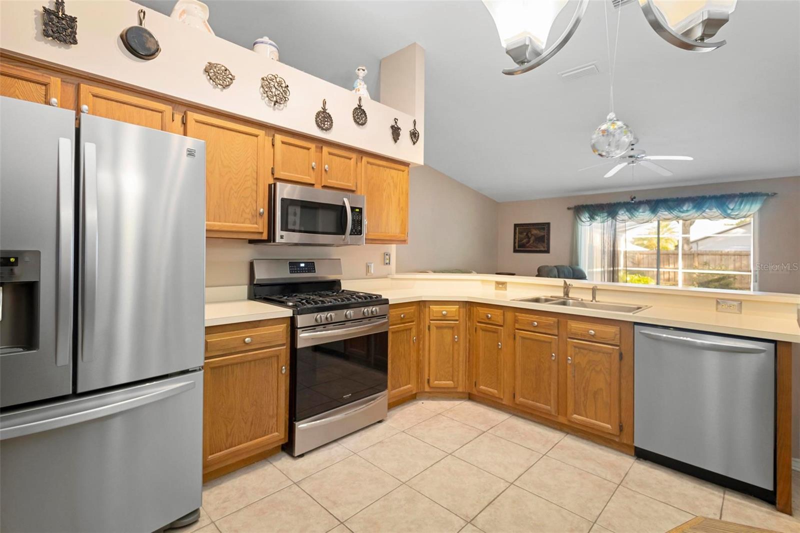 4465 WILLOW BEND DR