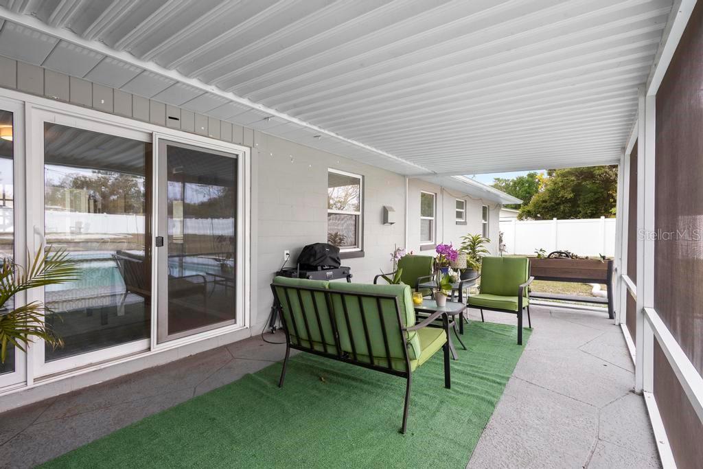 54 MAGNOLIA DR