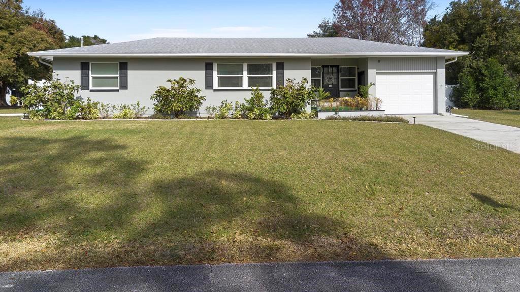 54 MAGNOLIA DR