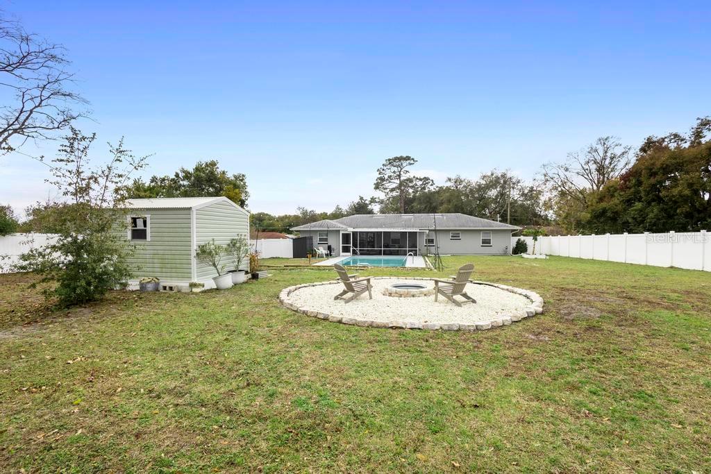 54 MAGNOLIA DR