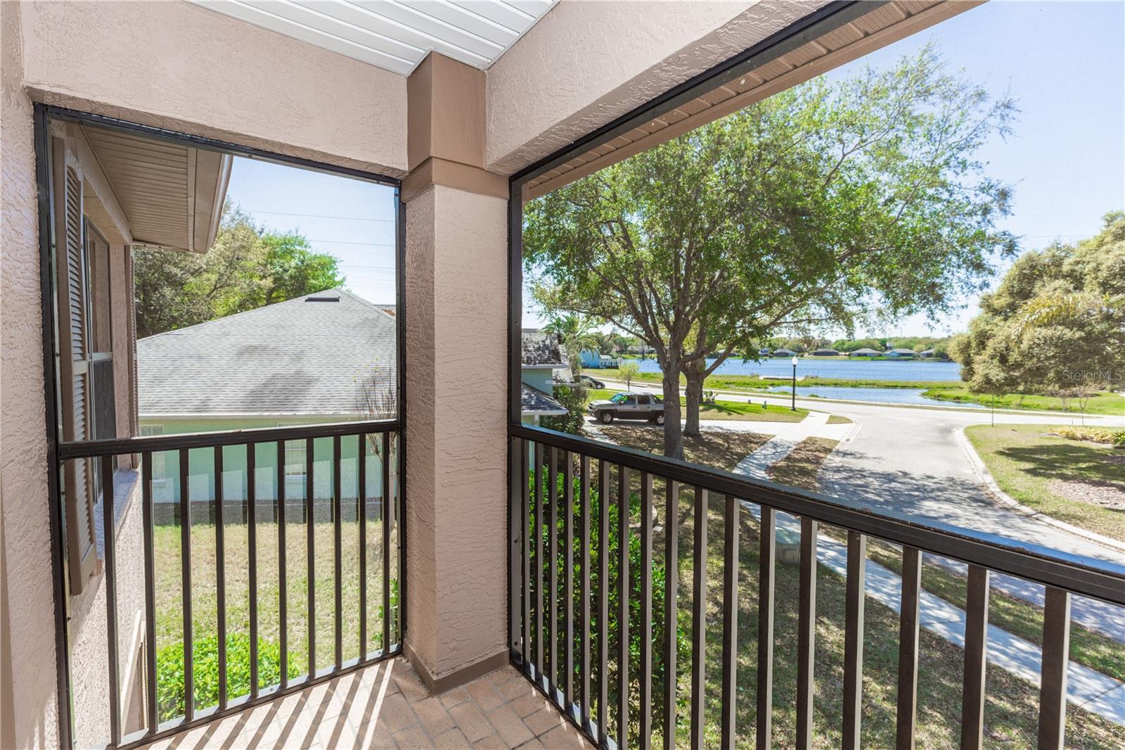 553 QUAIL LAKE DR