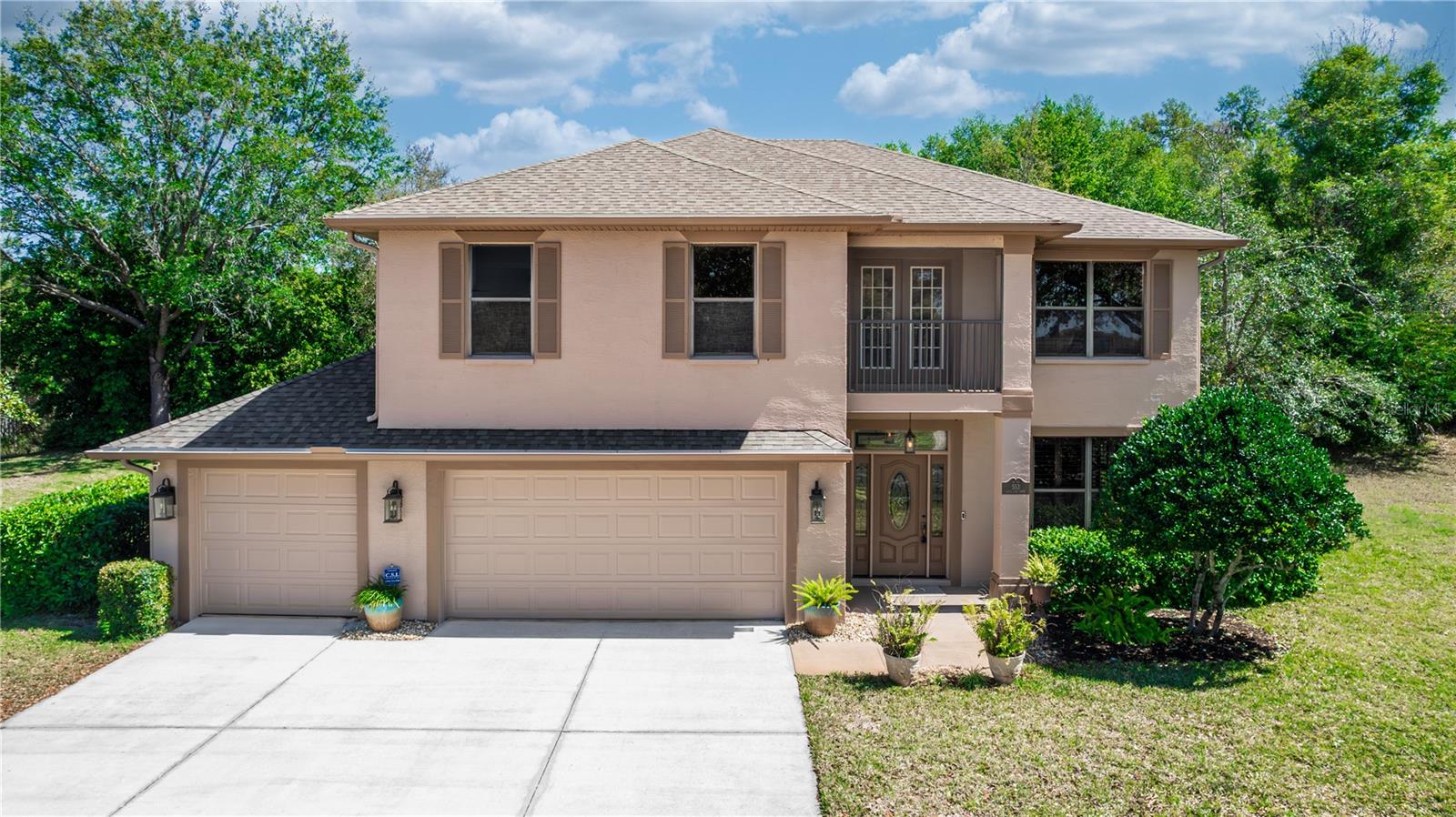 553 QUAIL LAKE DR