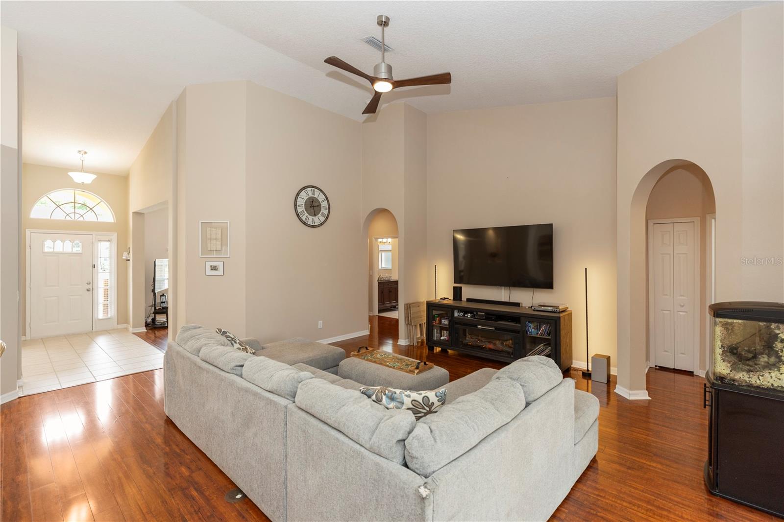 316 OAK SPRINGS DR
