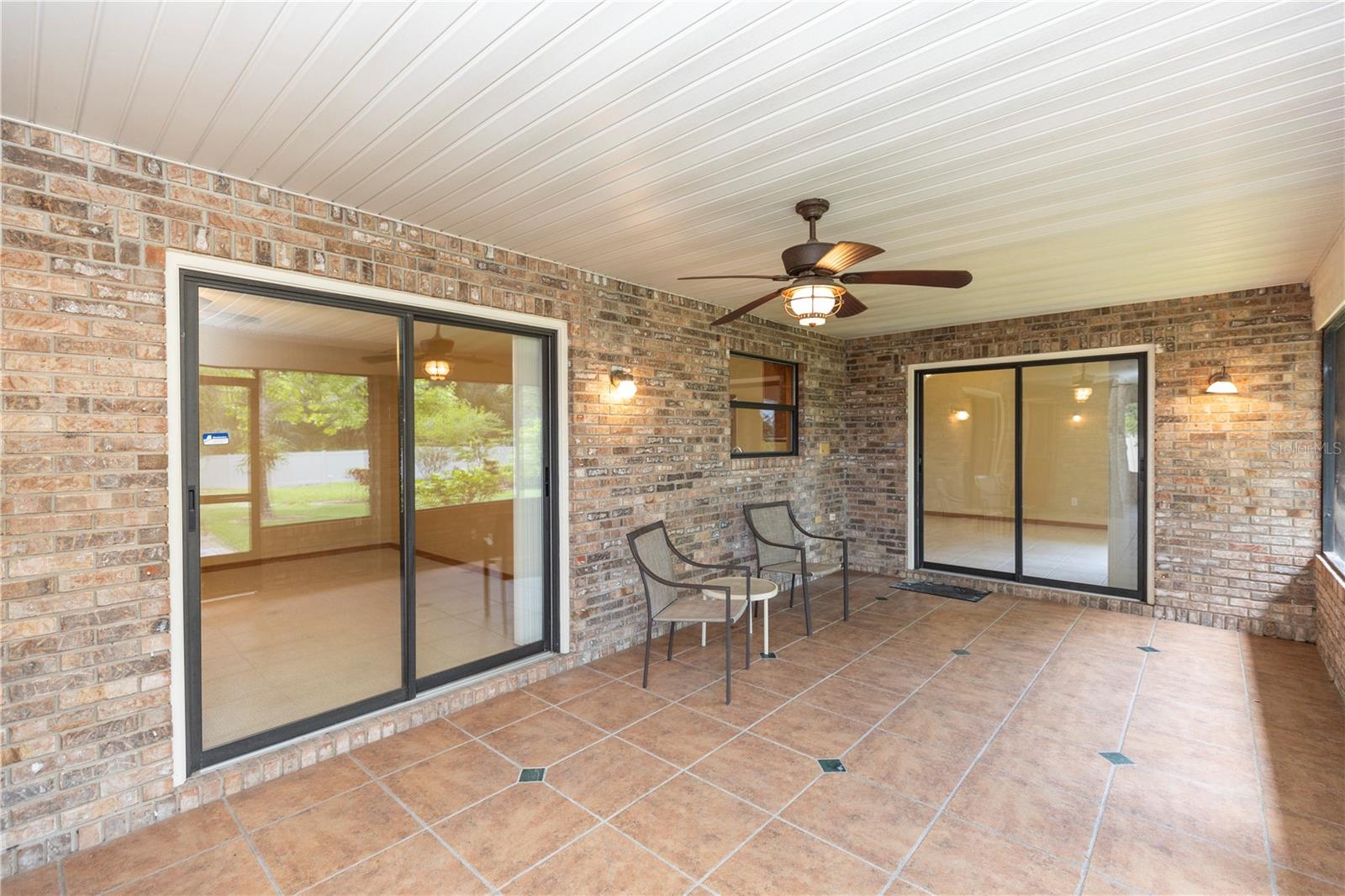 68 SPRING LAKE DR