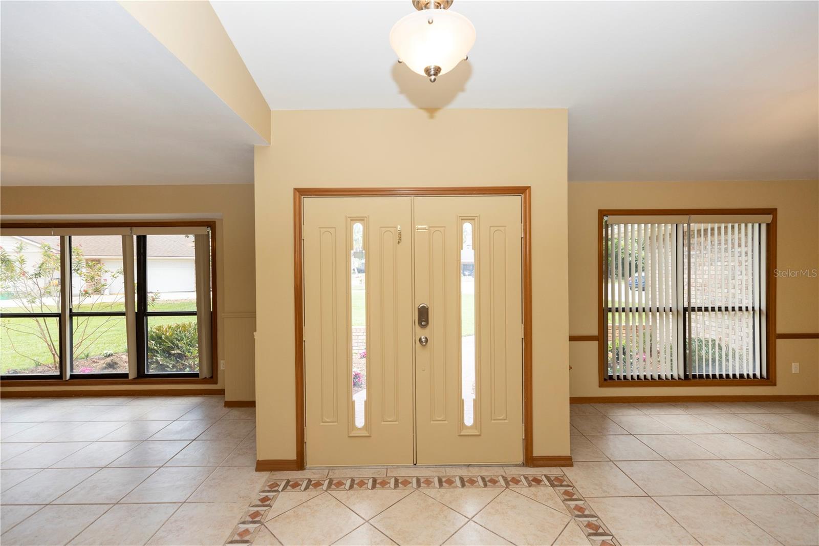 68 SPRING LAKE DR