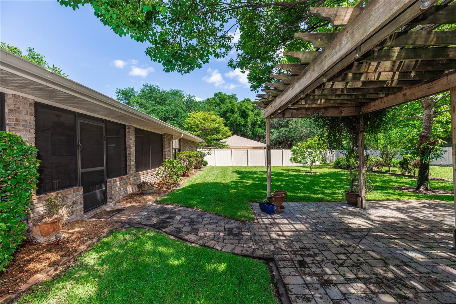 68 SPRING LAKE DR