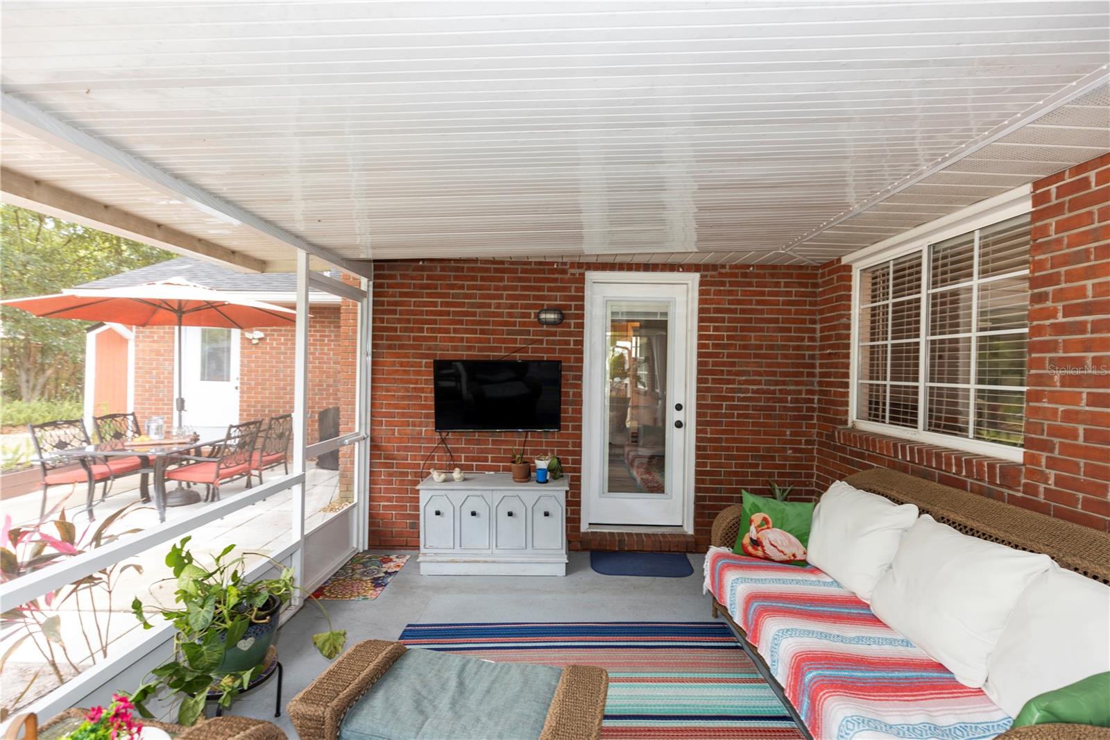 20 MONROE AVE