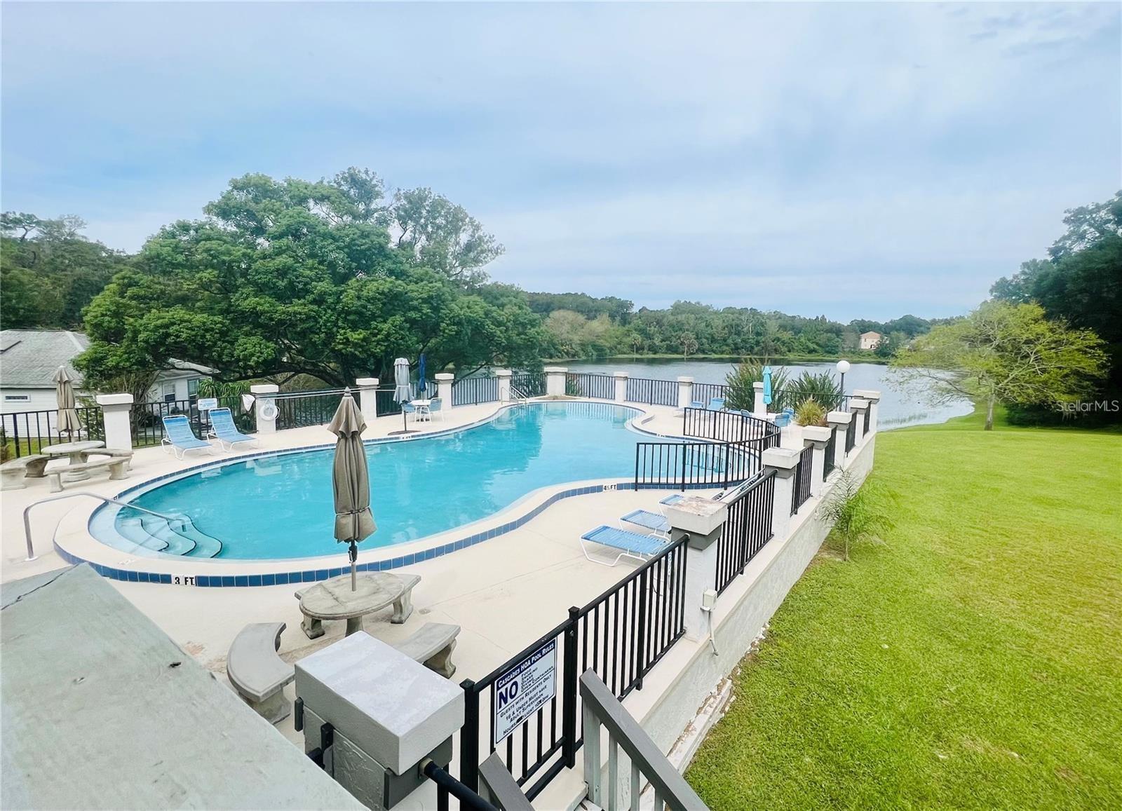 1120 W GLEN FALLS RD