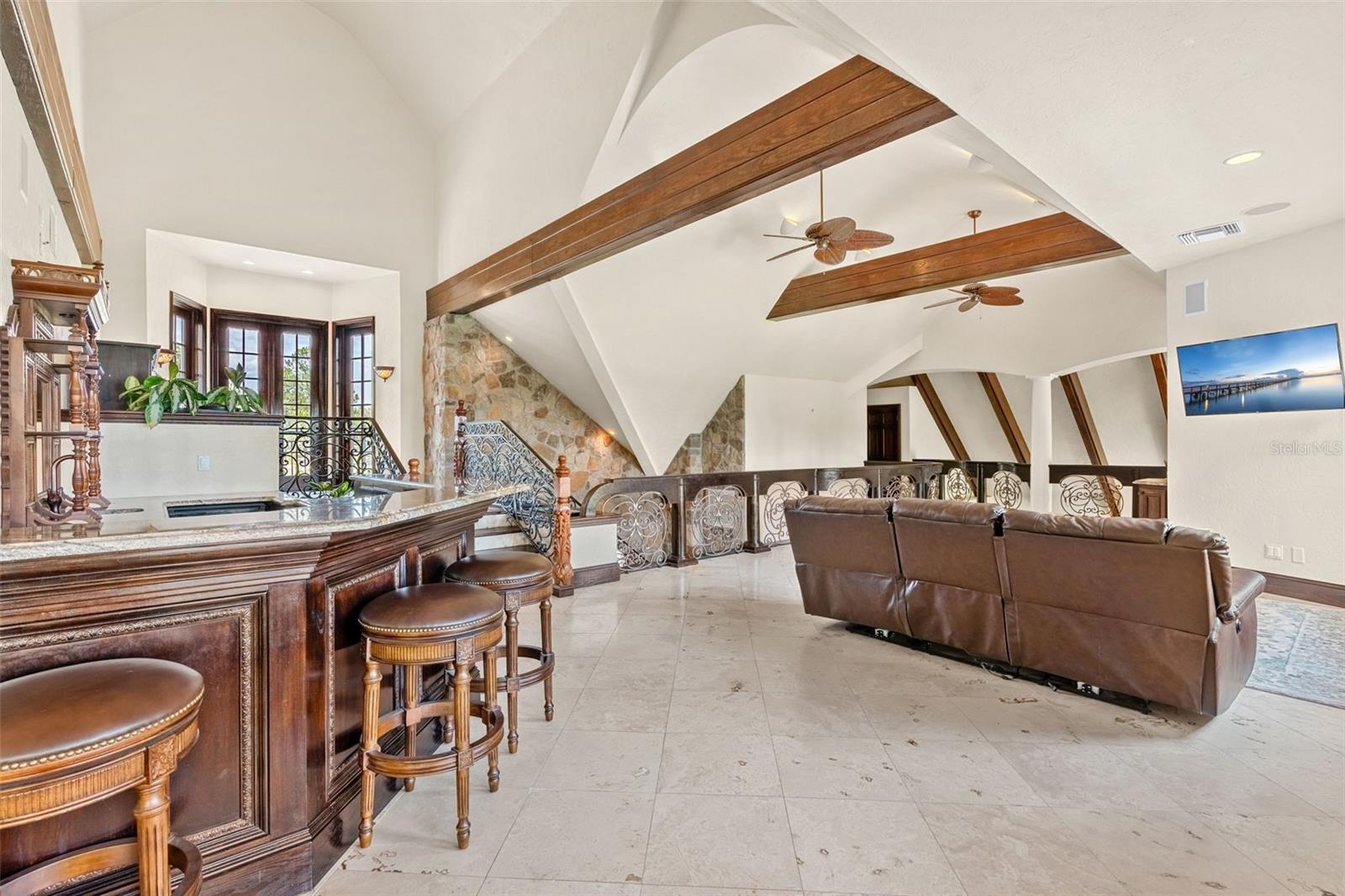 5366 N LAKE FARMS RD