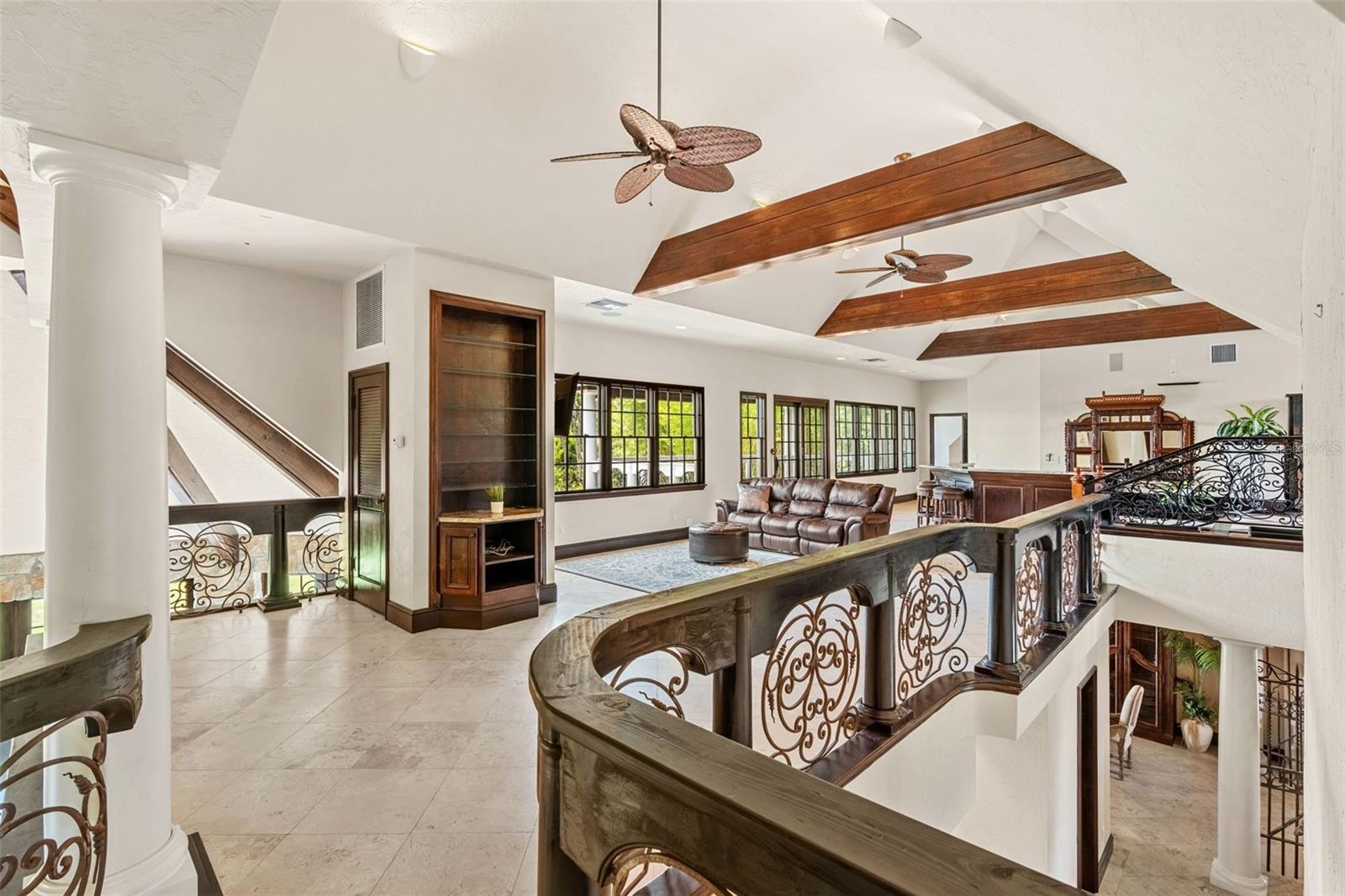 5366 N LAKE FARMS RD