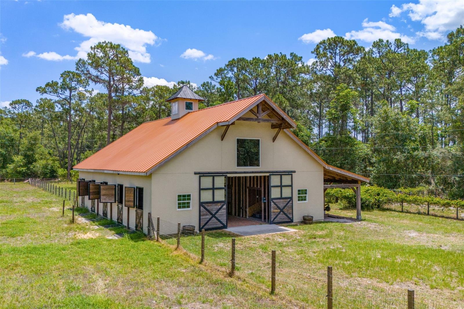 5366 N LAKE FARMS RD