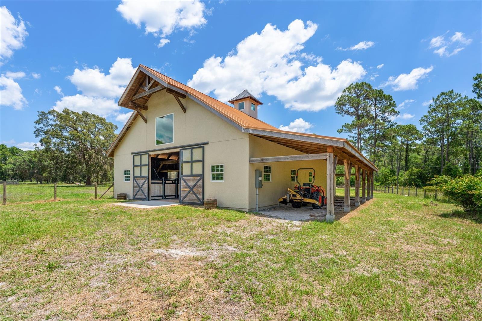 5366 N LAKE FARMS RD